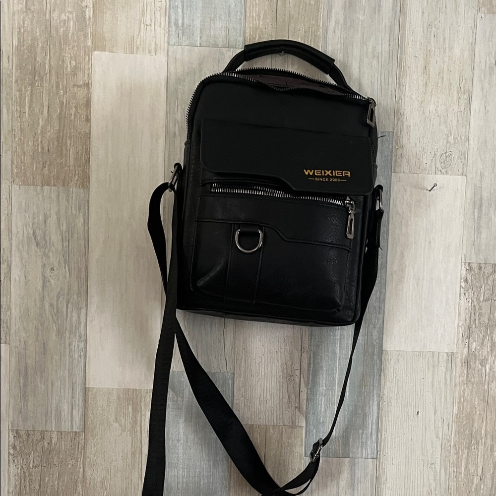 Black Men's Messenger Bag